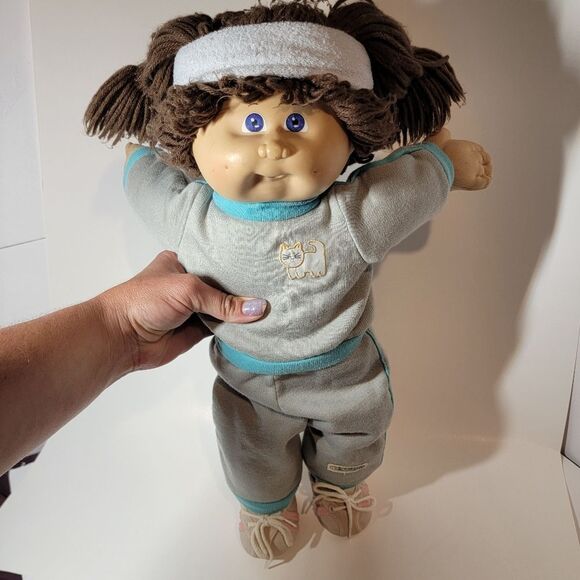 Vintage 1980's Cabbage Patch Kid's Doll - Picture 5 of 7